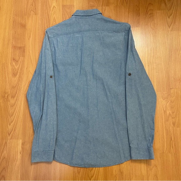 H&M Men’s Denim Style Button Up Shirt Size Small - Picture 4 of 7